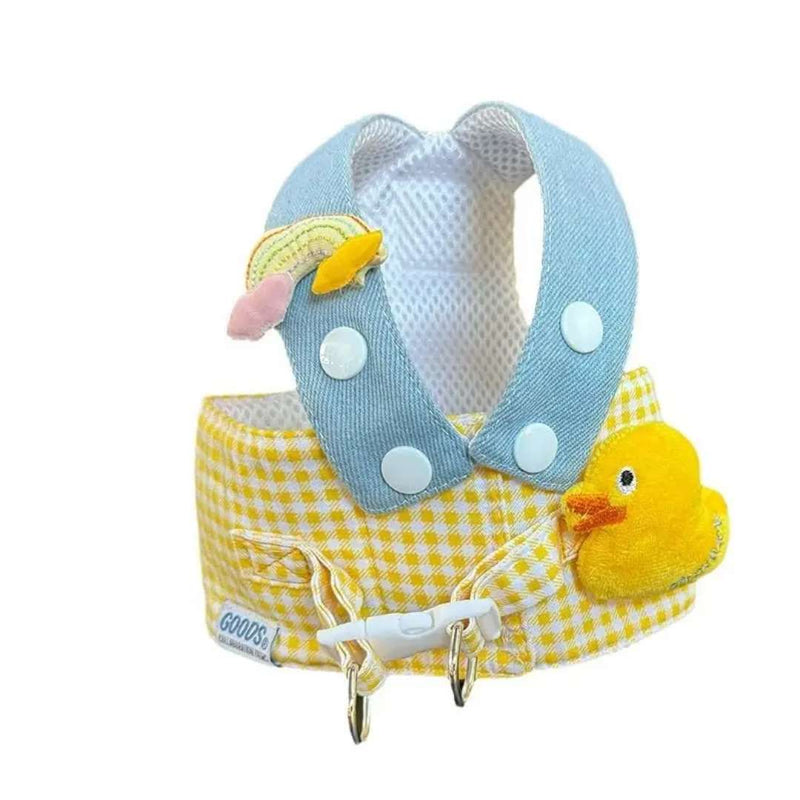 Conjunto Boné e Peitoral Patinho – Estilo Fofo e Conforto